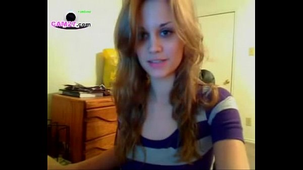 Young 19yo Chick Fingering Her Ass On CAMS27.com